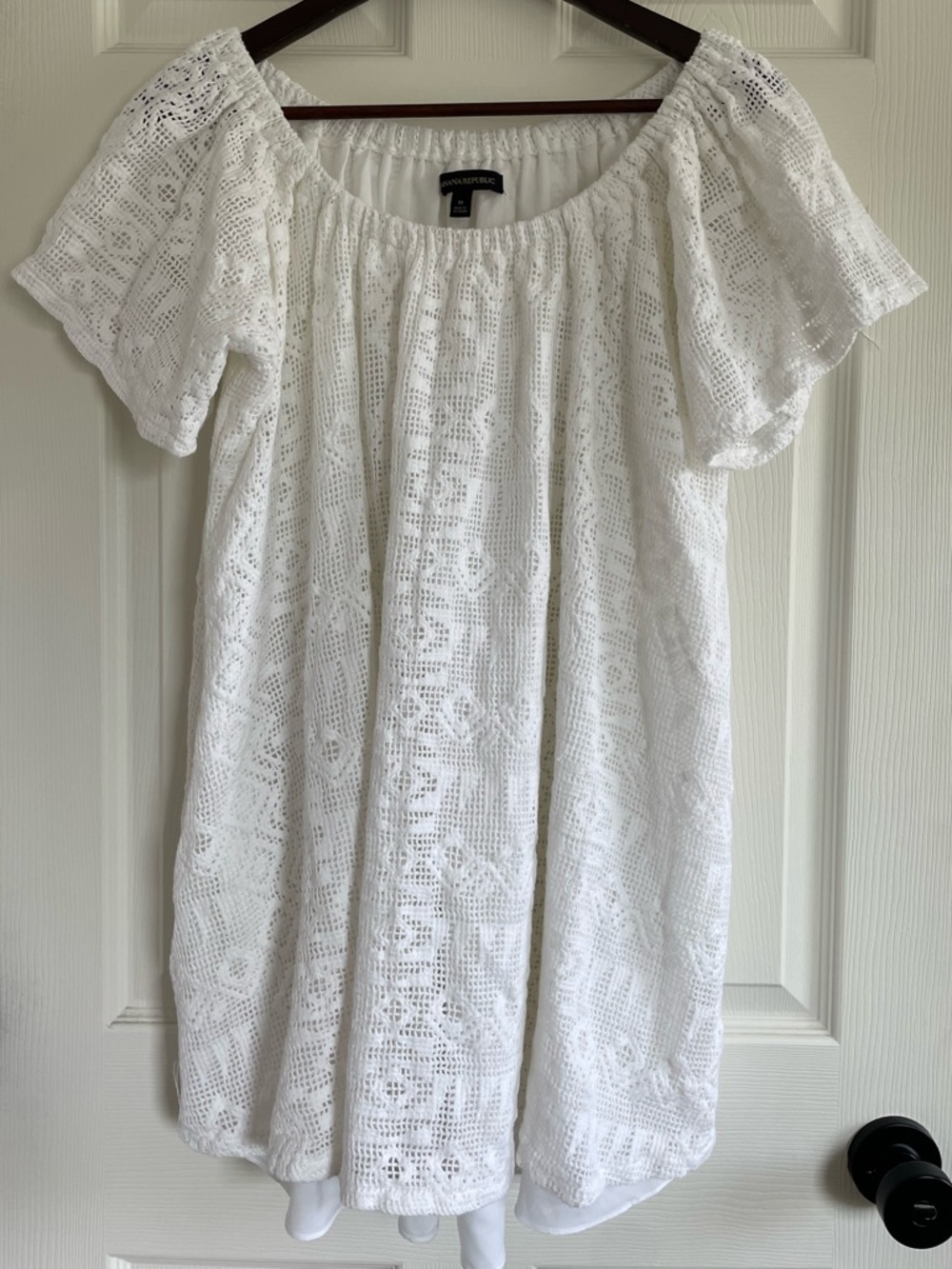 Banana Republic White Eyelet Off Shoulder Dress Summer Daytime Vacation Size M